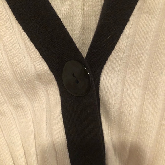 Jones NewYork Button up Sweater - Picture 3 of 8